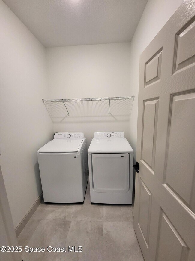 Building Photo - 5135 Quarryside Dr