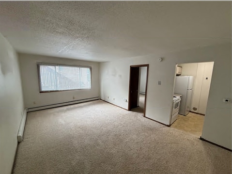 Building Photo - 630 S Governor St