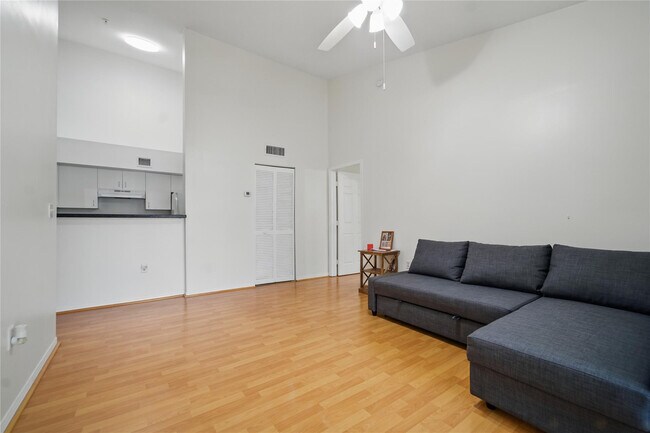 Building Photo - 11133 St