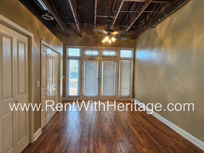Building Photo - WOW!!.....GORGEOUS LOFT APARTMENT!!!!....DOWNTOWN VILLA RICA