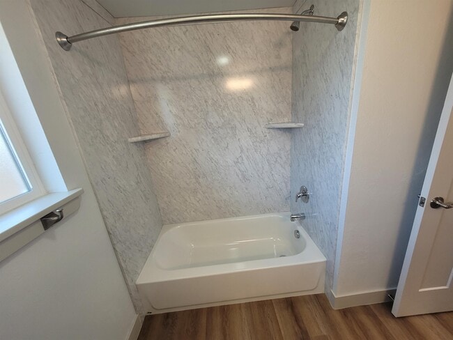 Building Photo - 247 W 200 N