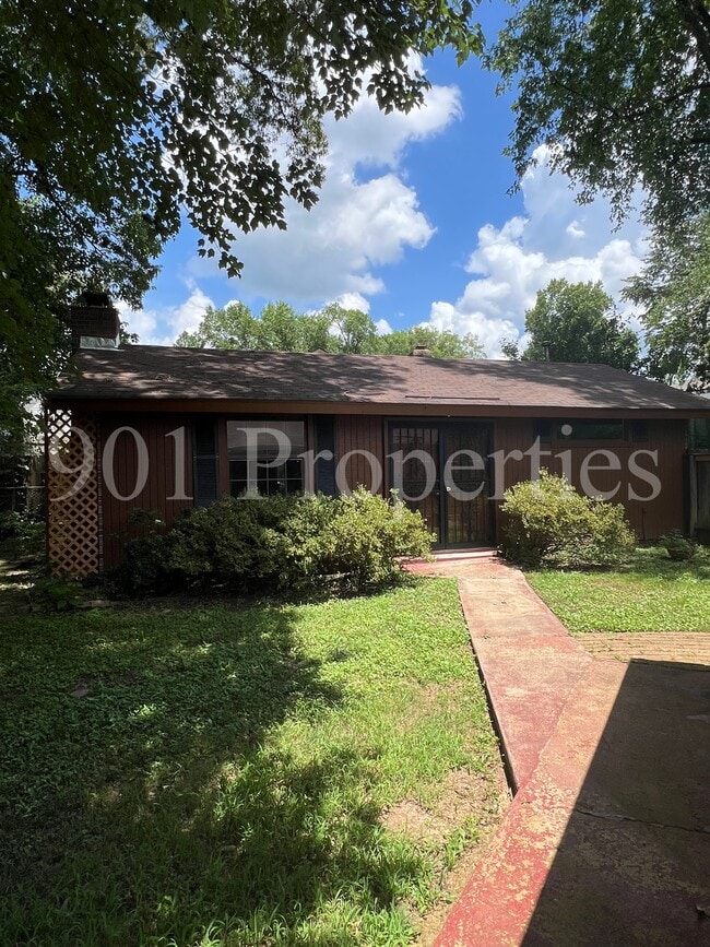 Building Photo - 5140 Longmeadow Cove