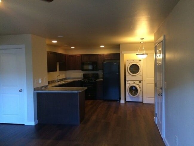 Building Photo - 2236#9 Baxter Lane