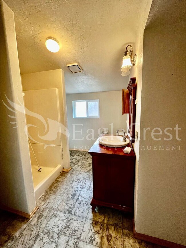 Building Photo - 538WASH