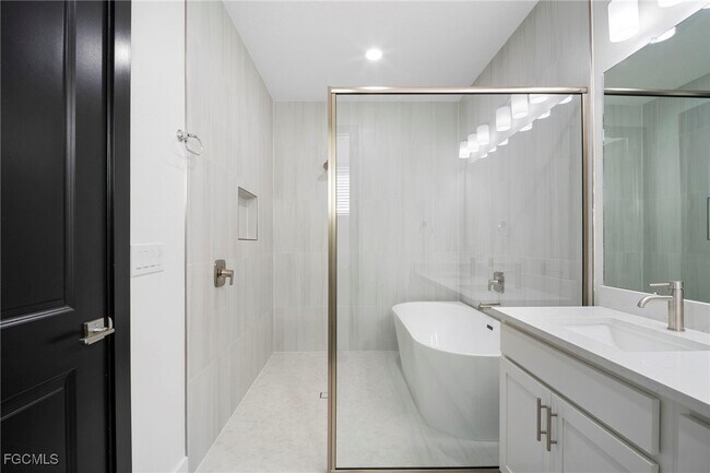 Building Photo - 4469 Enid Ln