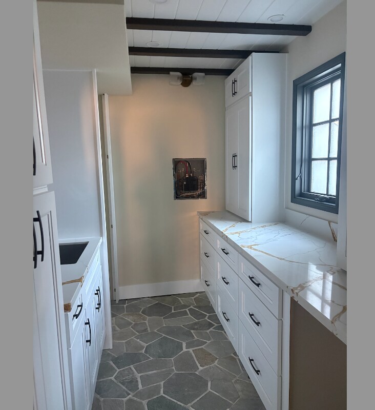 Building Photo - 3608 Wilshire Terrace