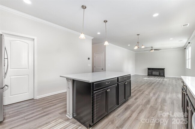 Building Photo - 17322 Carolina Hickory Dr