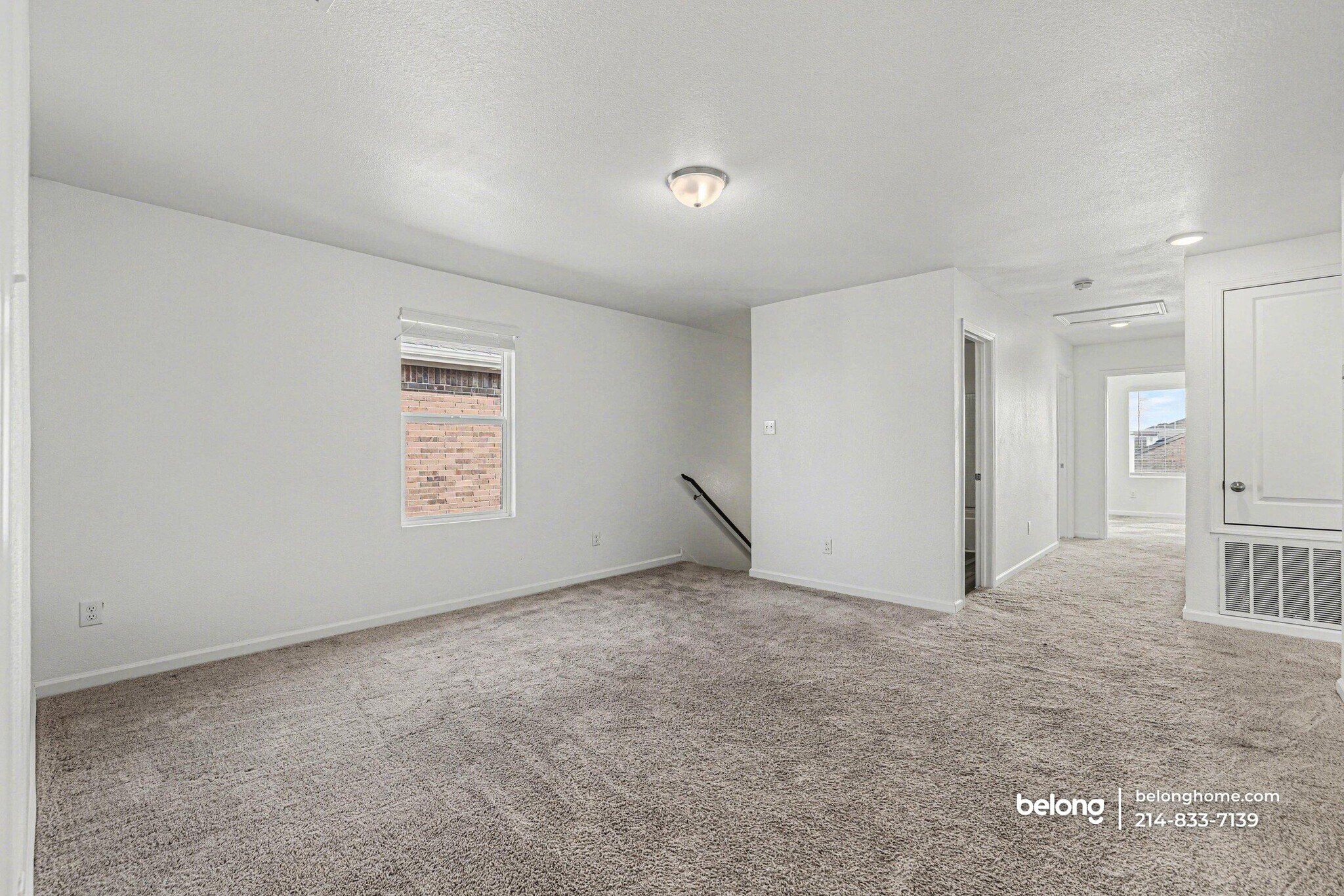 Building Photo - 1806 Chapel Hl Rd