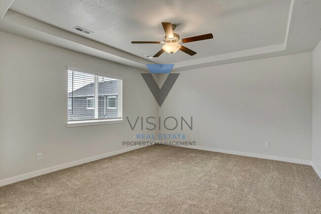 Building Photo - 4093 W Harmony Dr