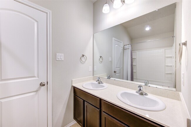 Building Photo - 23627 Eldarica Pine Ct