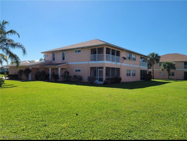 Building Photo - 20068 Lake Vista Cir N