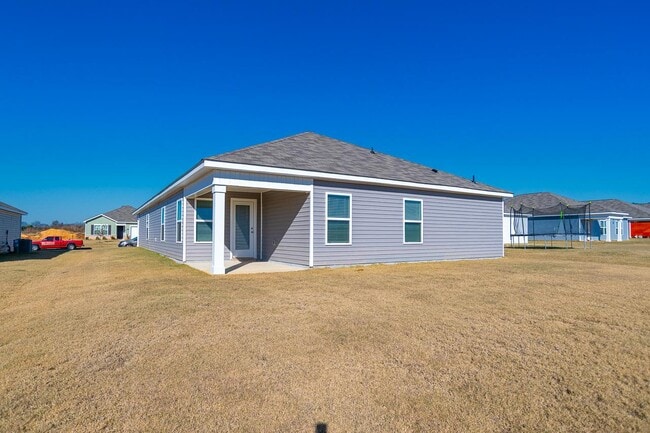 Building Photo - 130 Nettle Leaf Dr