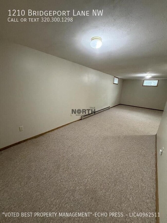 Building Photo - 1210 Bridgeport Ln NW