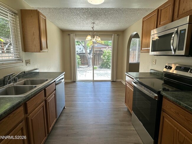 Building Photo - 3146 Montezuma Way