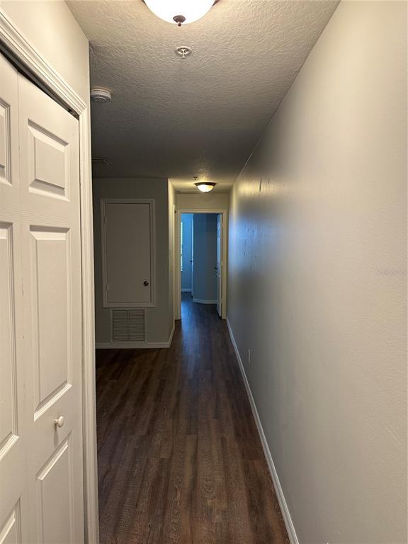 Building Photo - 6007 Scotchwood Glen