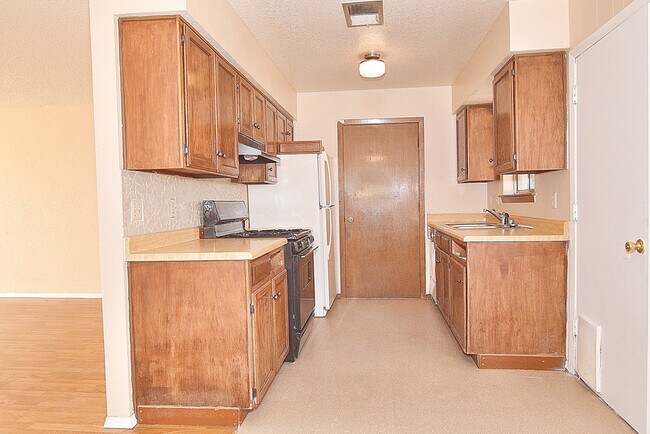 Building Photo - 11473 Jim Ferriell Dr