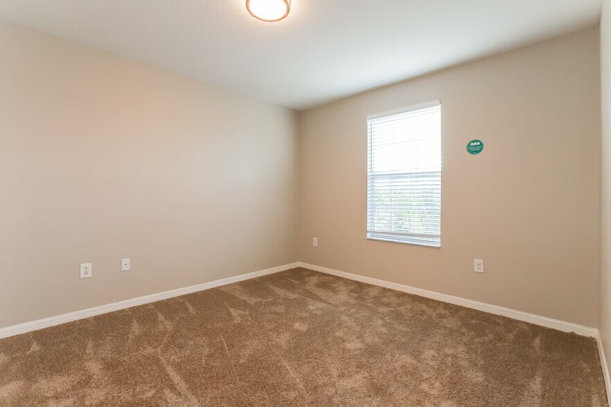 Building Photo - 2116 Richwood Pike Dr
