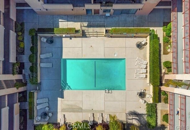 Building Photo - 17000 Burbank Blvd