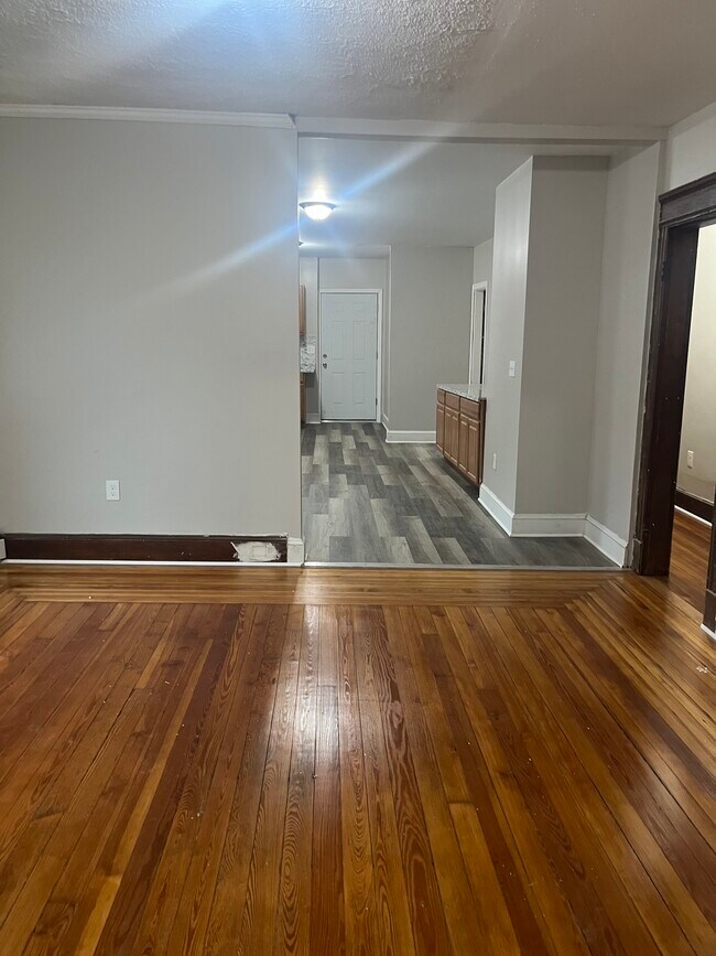 Building Photo - 89 Waterville St