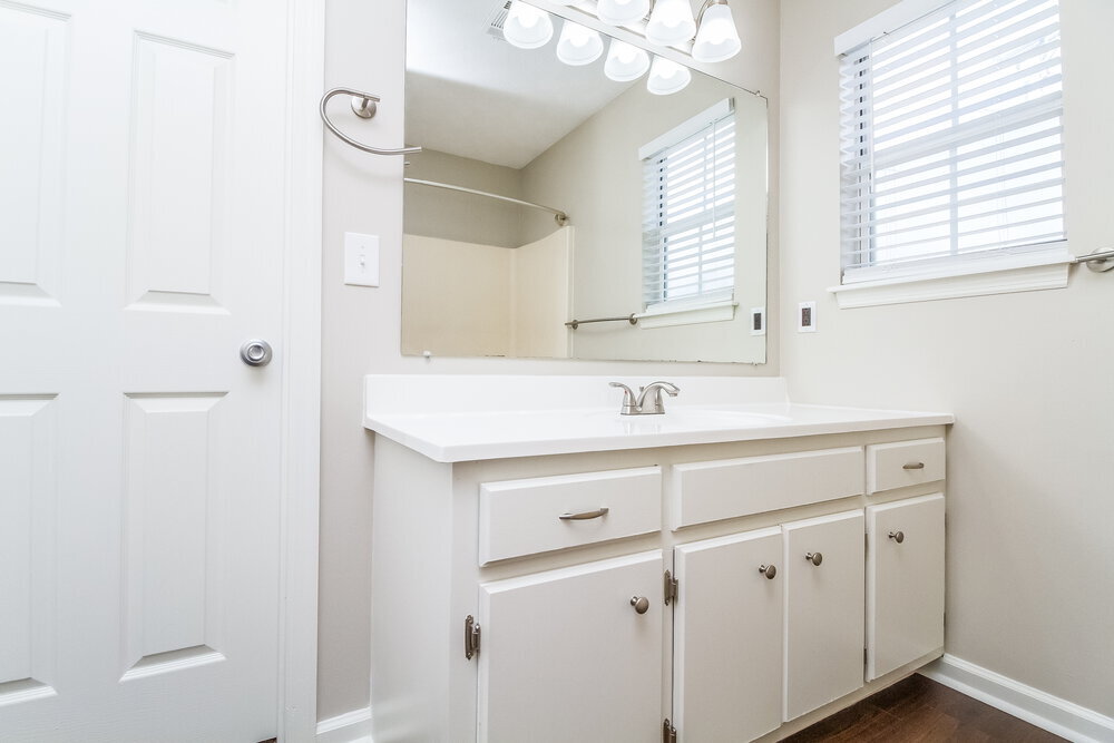 Building Photo - 101 Brandy Ct