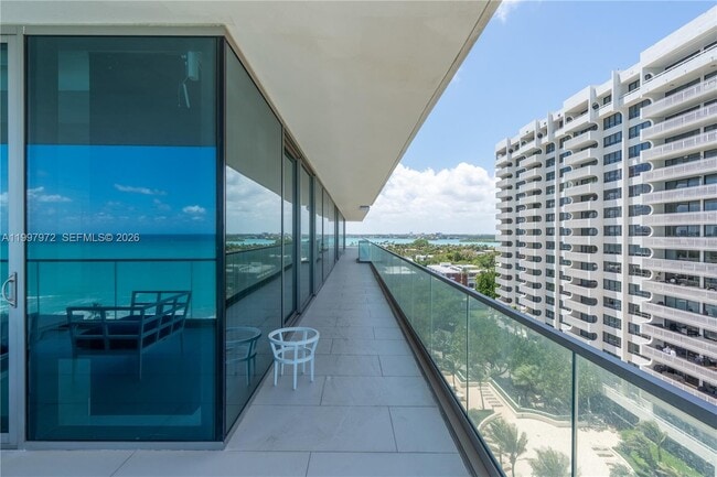 Building Photo - 10203 Collins Ave