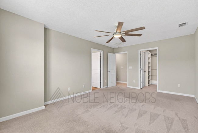 Building Photo - 12852 Josslyn Ln