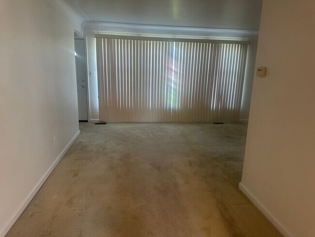 Building Photo - 20400 12 Mile Rd