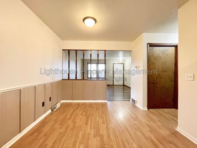 Building Photo - 8128 20th Ave