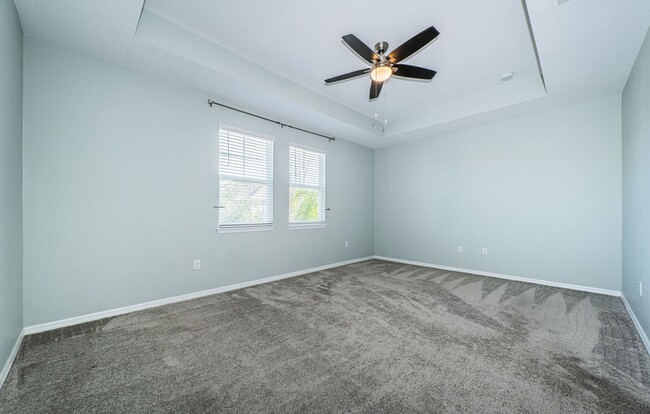 Building Photo - Large 3/3/2 Townhome Carrollwood