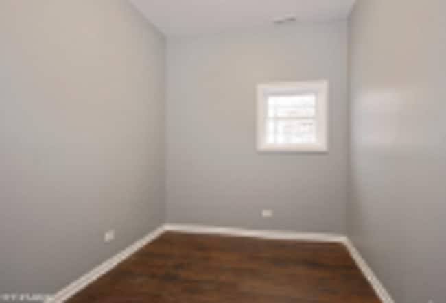 Building Photo - 7311 S Stewart Ave