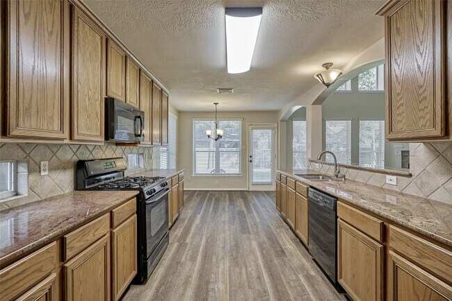 Building Photo - 274 Fairwind Trail Dr