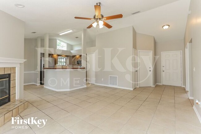 Building Photo - 1645 Ponderosa Pine Dr E