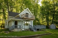 Building Photo - 186 2nd St