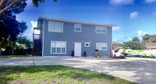 Primary Photo - 11361 Kimble Dr