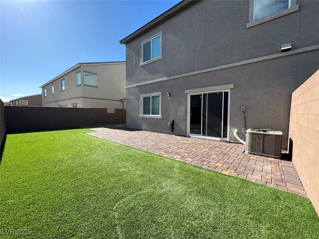 Building Photo - 7014 Noah Raven St