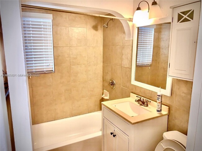 Building Photo - 2634 Fletcher Ct