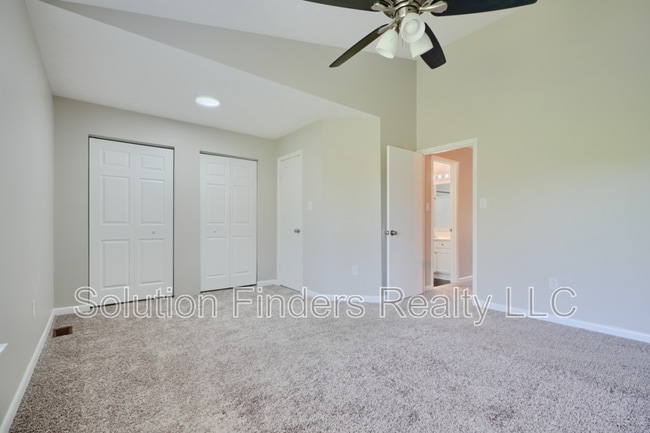 Building Photo - 3419 Clairborne Way