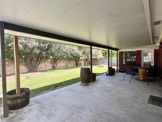 Building Photo - 15003 Radstock Dr