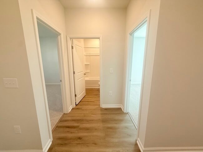 Building Photo - 1022 Laconic Dr