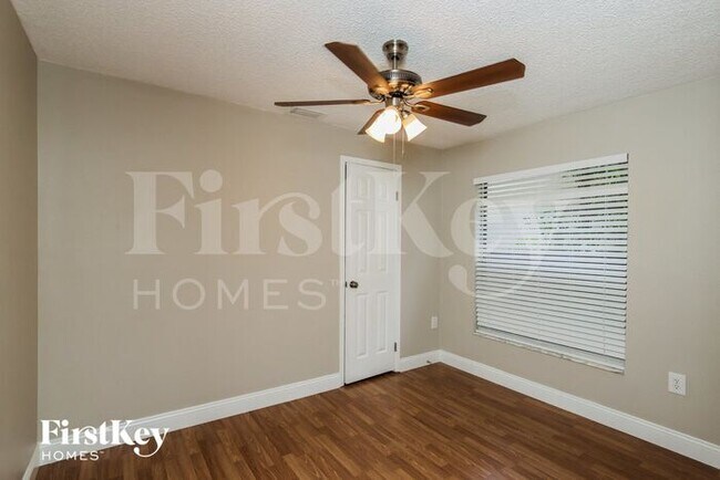 Building Photo - 1768 Clover Cir
