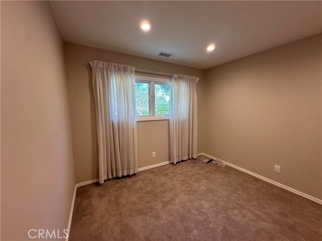 Building Photo - 16711 Greenview Ln