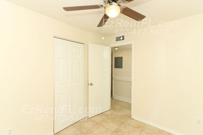 Building Photo - 5632 Lunsford Dr