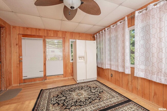 Building Photo - 4304 36th Ave