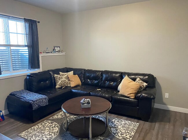 Building Photo - 3020 Bluestem Trl