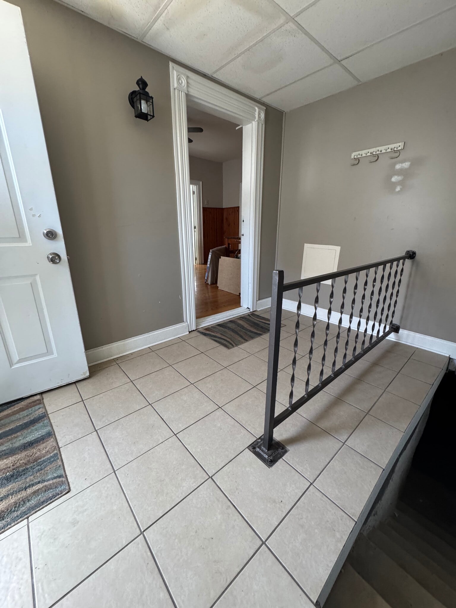 Building Photo - 1402 S State St