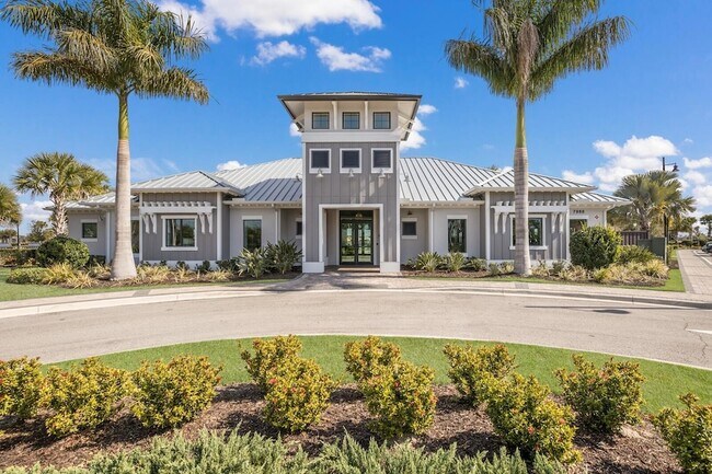 Building Photo - 712 Sigsbee Loop