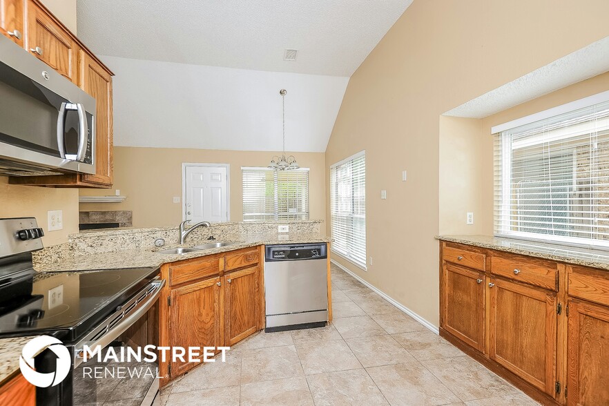 Building Photo - 1825 Wild Willow Trail