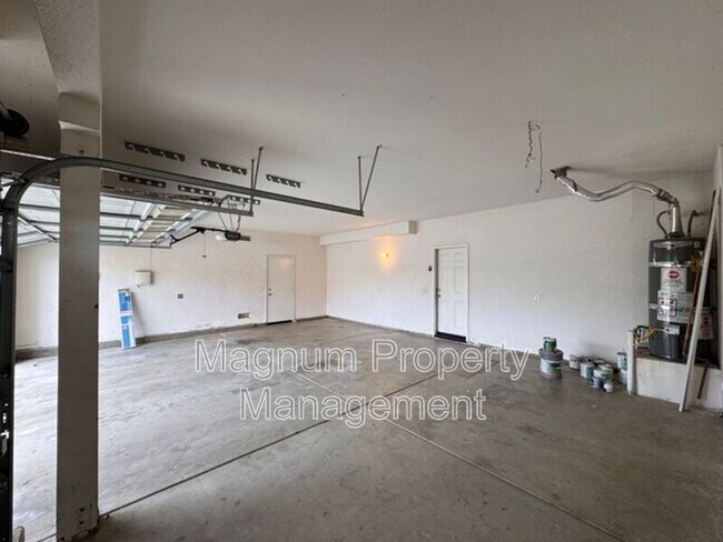 Building Photo - 29675 Ski Ranch St