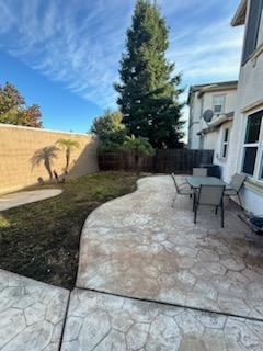 Building Photo - 1821 Alice Way