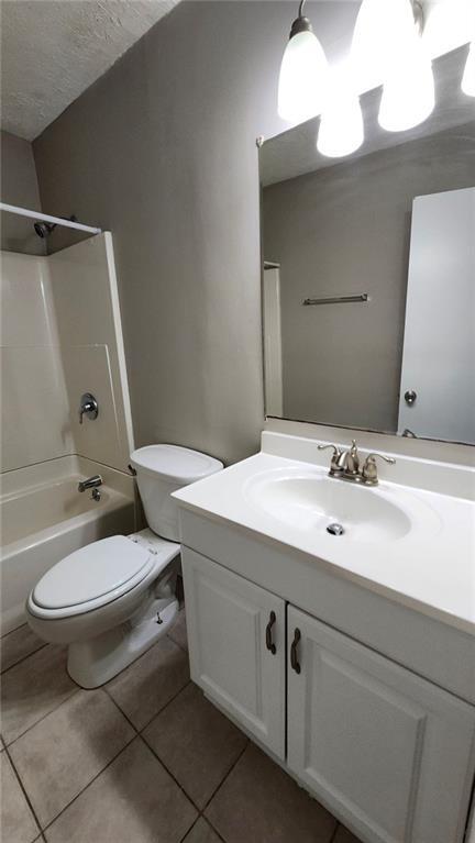 Building Photo - 4011 Pinehurst Pl